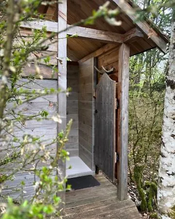 Wigwam Et Dodome Sous Les Etoiles *